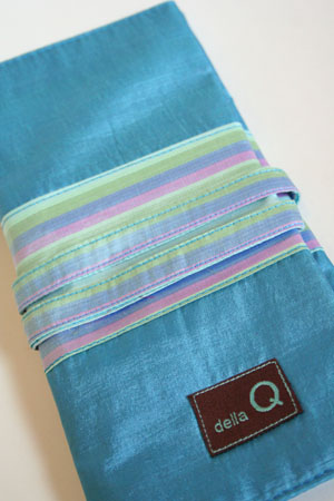 Della Q Interchangeable Needle Case in Ocean Silk
